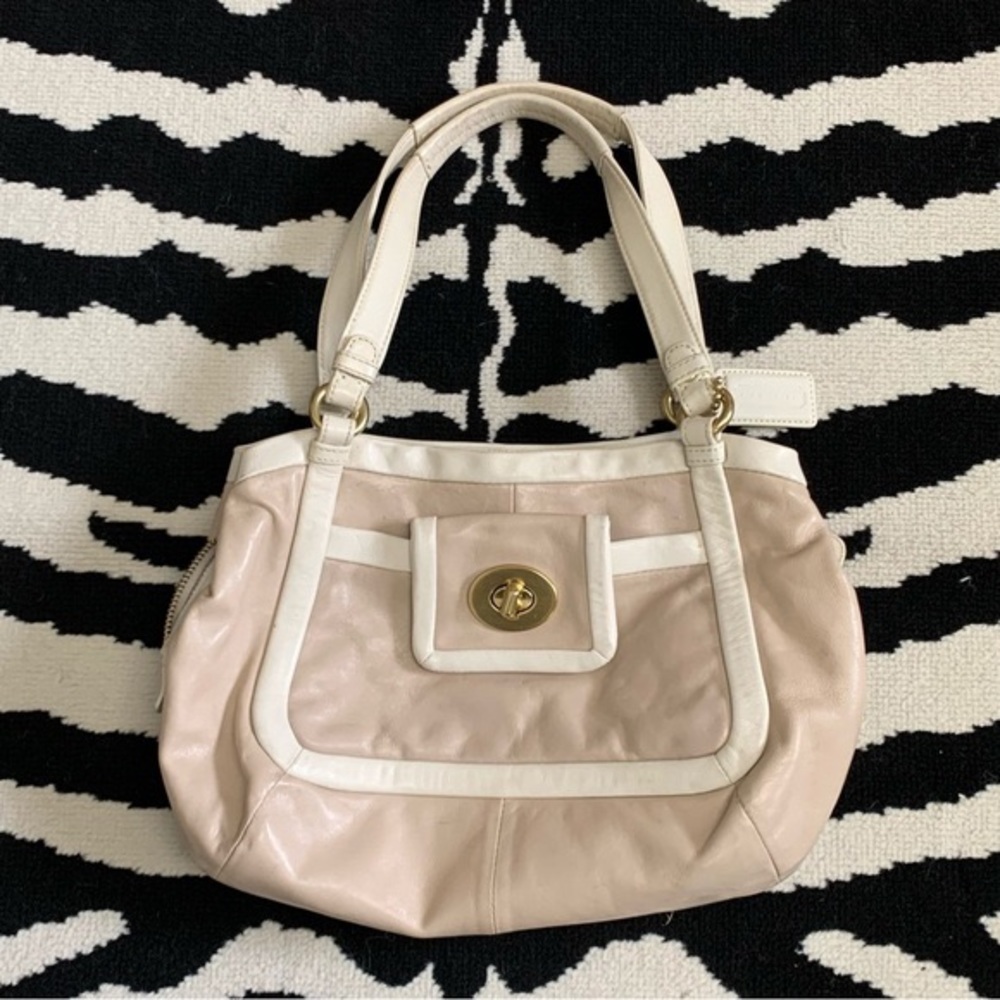 COACH Cricket Putty & White Leather 13601 Shoulder Bag Satchel